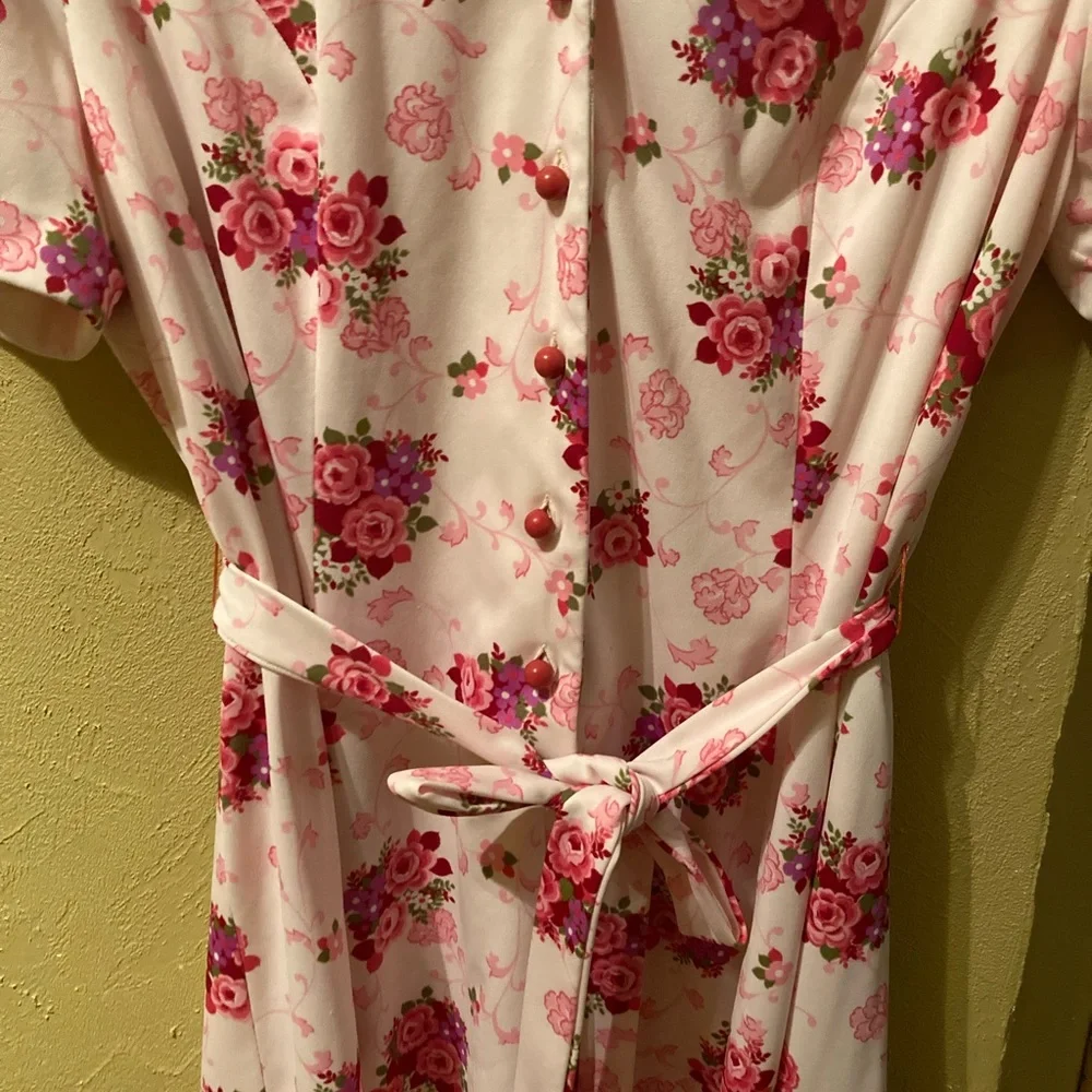 Vintage 70s Floral Dress - Picture 4 of 16